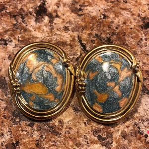 Berell Women Clip On Earrings